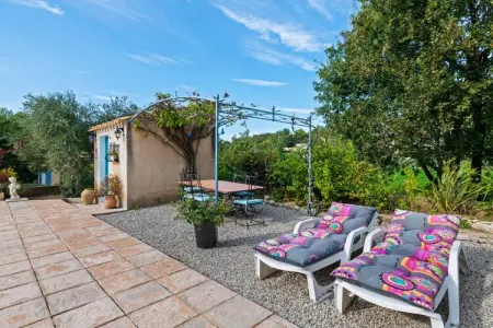Lambesco, Maison de vacances moderne avec piscine privée - Photo 9