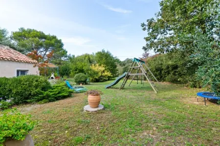 Lambesco, Maison de vacances moderne avec piscine privée - Photo 25
