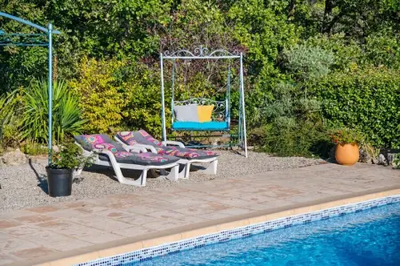 Lambesco, Maison de vacances moderne avec piscine privée - Photo 27