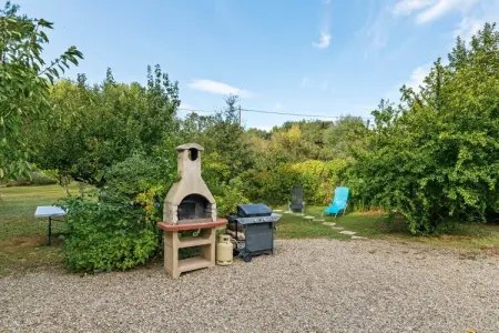 Lambesco, Maison de vacances moderne avec piscine privée - Photo 29