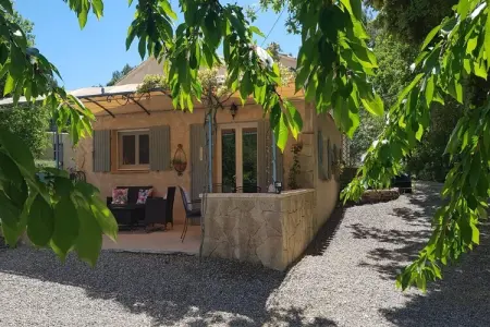 Lambesco, Maison de vacances moderne avec piscine privée - Photo 34