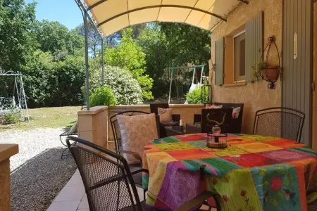 Lambesco, Maison de vacances moderne avec piscine privée - Photo 35
