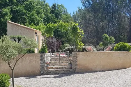 Lambesco, Maison de vacances moderne avec piscine privée - Photo 38