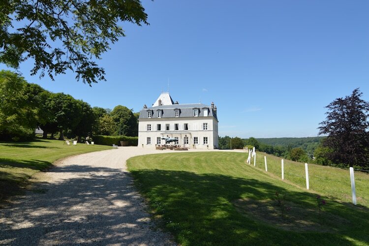 Château 19 personnes avec parc de 70 hectares - Photo 4