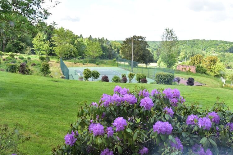 Château 19 personnes avec parc de 70 hectares - Photo 33