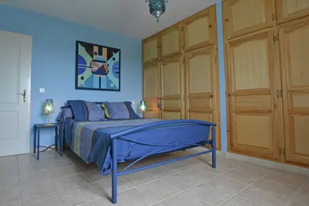 La Soléiade, Villa tranquille avec vue sur la piscine - Photo 15