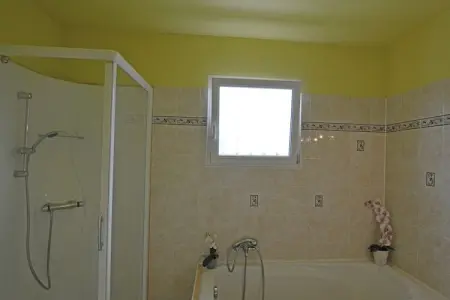 La Soléiade, Villa tranquille avec vue sur la piscine - Photo 20