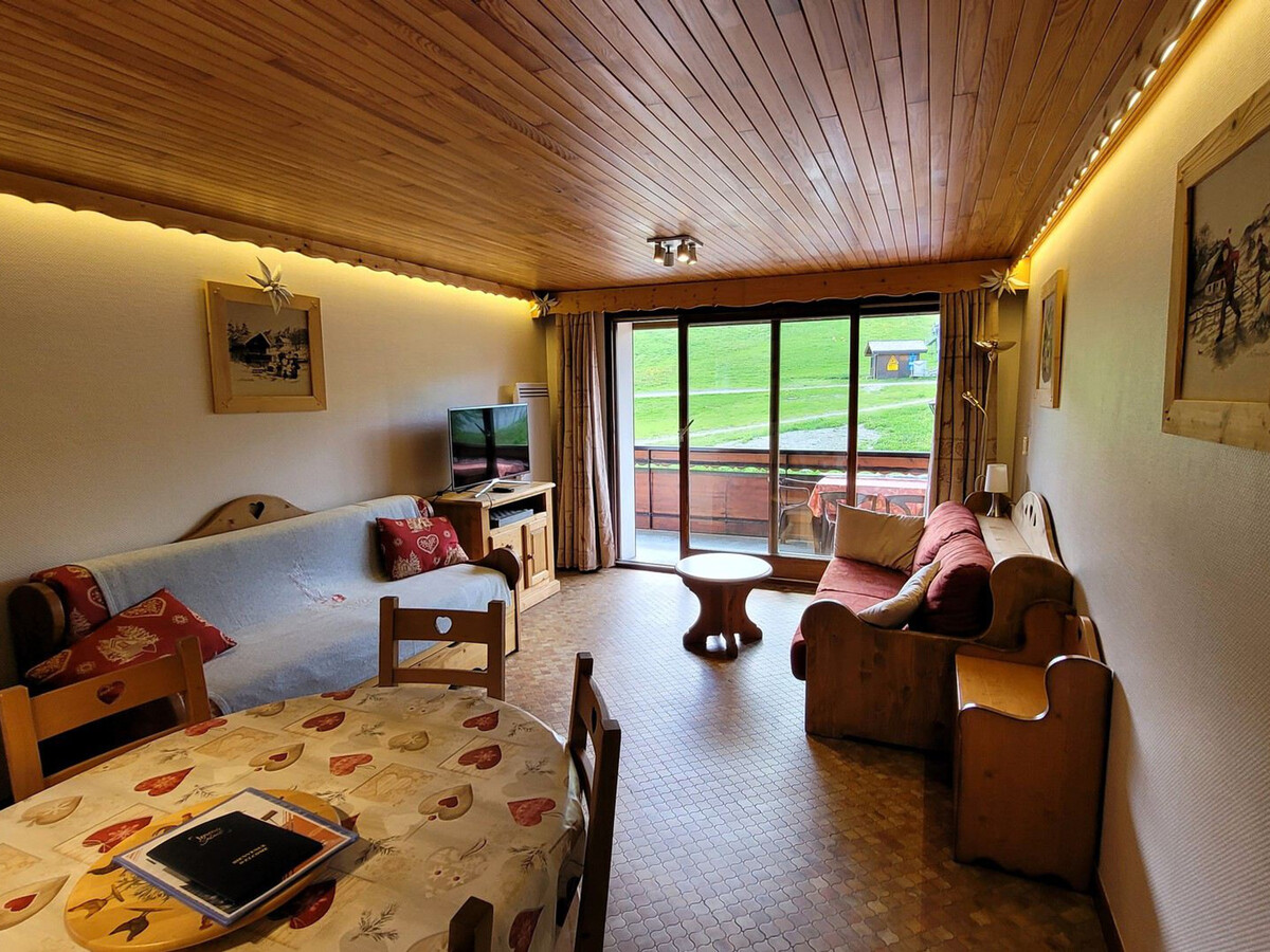 T2 face aux pistes avec balcon et parking auxGets - Photo 1