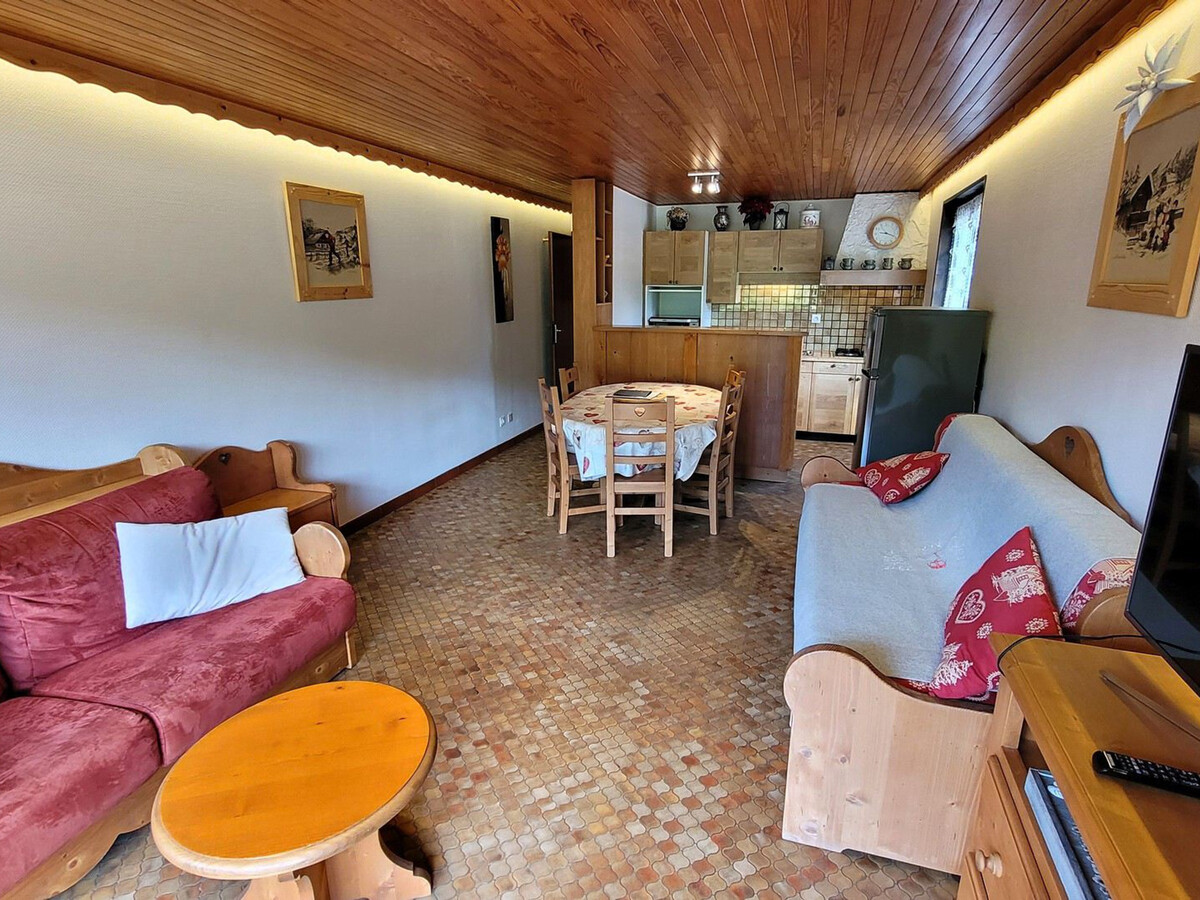T2 face aux pistes avec balcon et parking auxGets - Photo 5