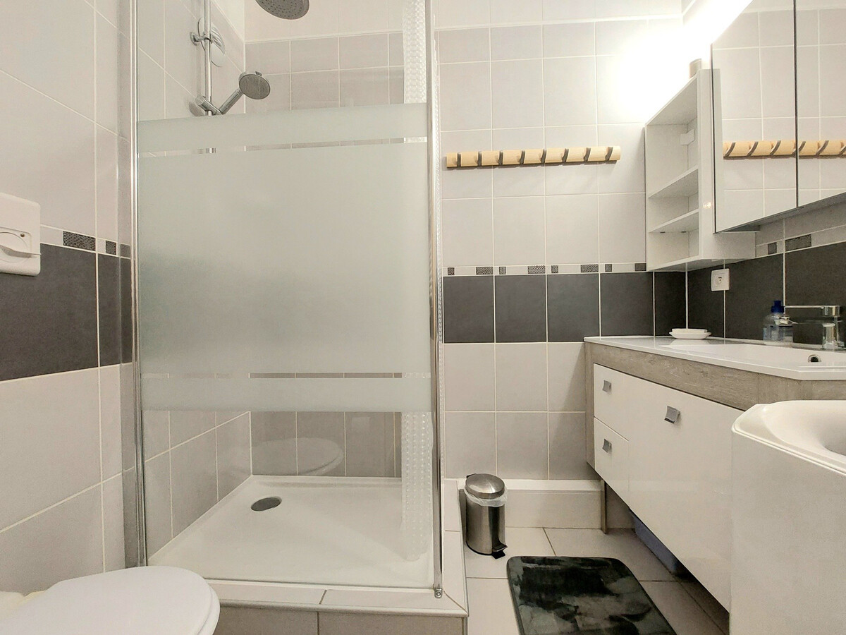 Studio cabine 25m² balcon sud aux Arcs 1800 - Photo 10