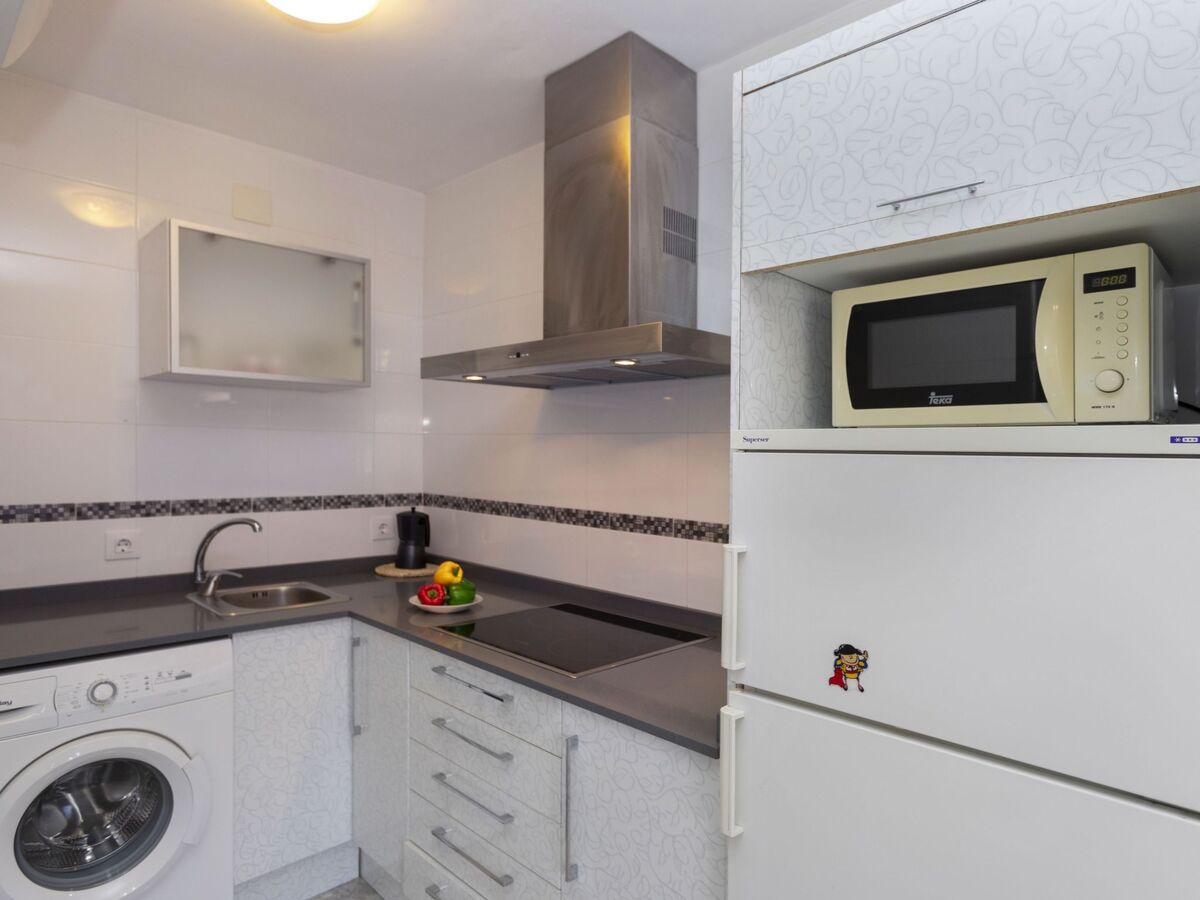 Abanicos, appartement rénové 45 m² à 30 m de la plage - Photo 4