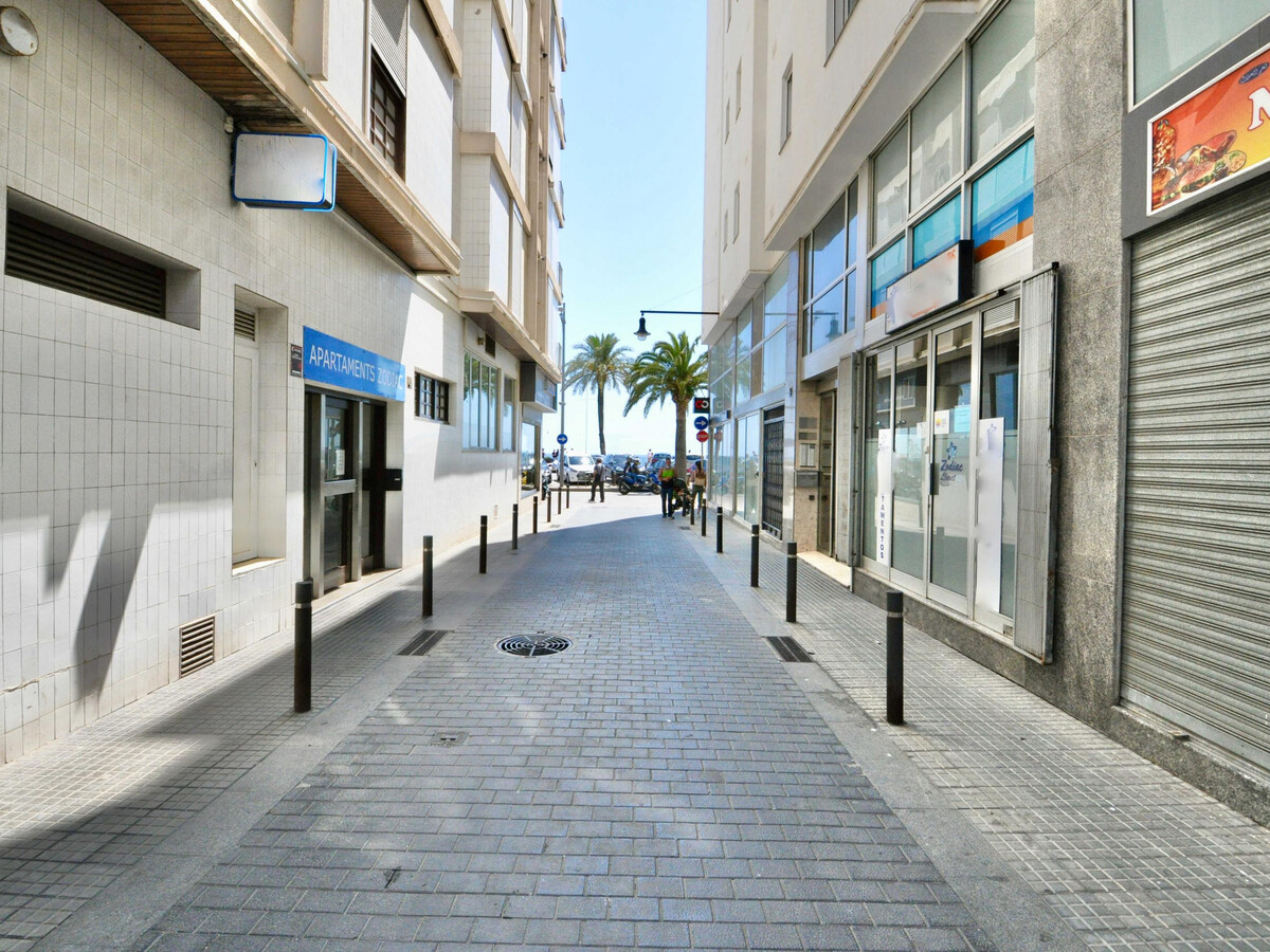 Appartement 1ère ligne de plage, centre Lloret de Mar - Photo 11