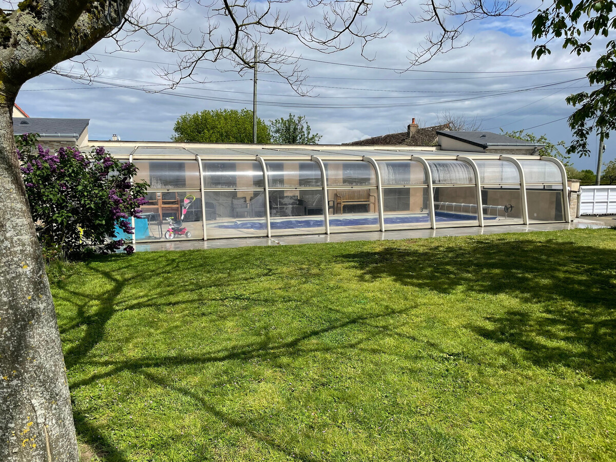 Gîte indépendant avec piscine chauffée à La Suze-sur-Sarthe - Photo 4
