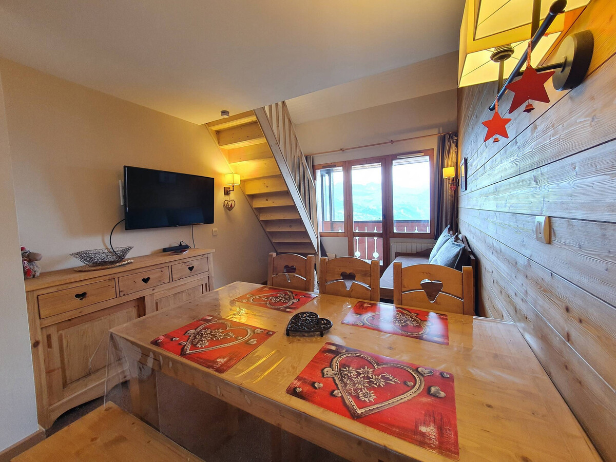 Duplex 8 pers, balcon Mont-Blanc, skis aux pieds à La Plagne - Photo 1
