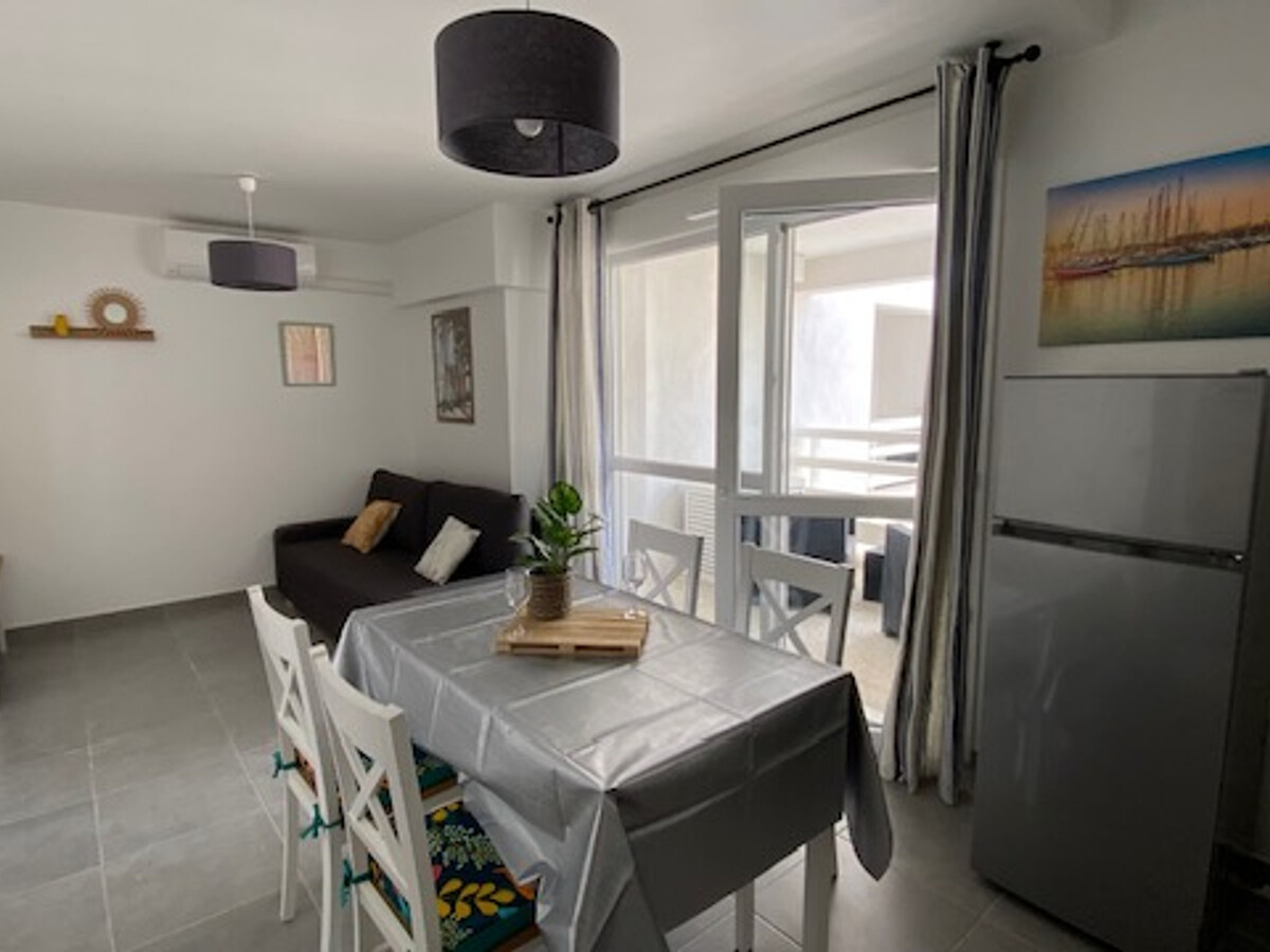 T2 climatisé Port Leucate, 400 m plage, parking privé - Photo 2