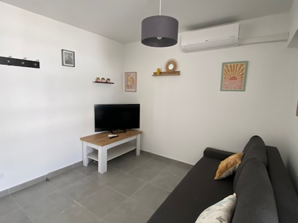 T2 climatisé Port Leucate, 400 m plage, parking privé - Photo 4