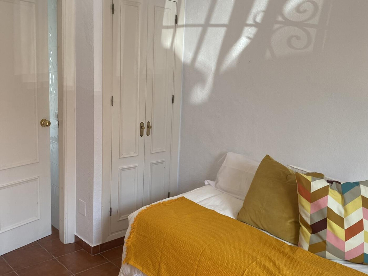 Maison jumelée 4 chambres à 2 min de plage, Marbella - Photo 16