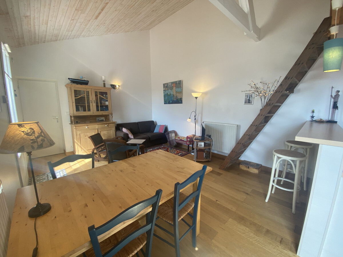 Maison pierre rénovée Fouras : 2 ch, mezzanine, 500 m plage - Photo 5