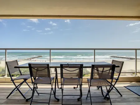 Location appartement à Mauguio, Confortable F5 sur plage avec parking