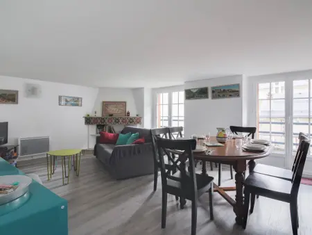 Location appartement à Cauterets, Duplex T3 pour 6 personnes avec balcon - Centre de Cauterets, à 300m des pistes