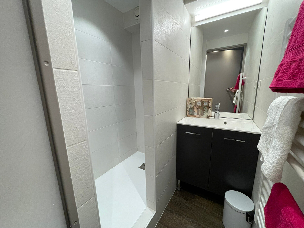 Studio 26 m² terrasse sud, 300m des pistes à Saint-Chaffrey - Photo 4