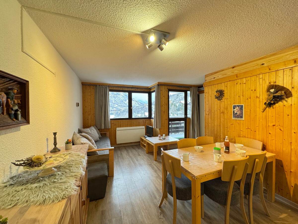 Appartement 6 pers à Saint-Chaffrey, balcon vue montagnes - Photo 1