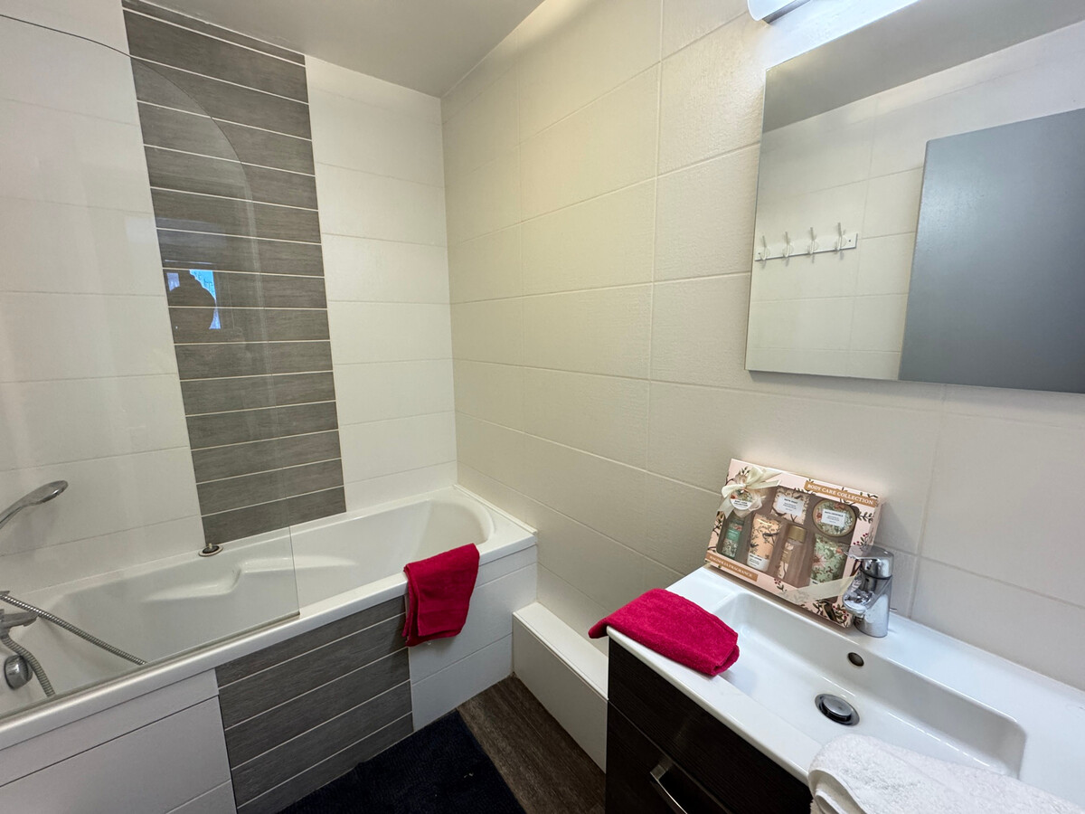 Studio 31 m² avec balcon, casier ski & navette gratuite - Photo 4