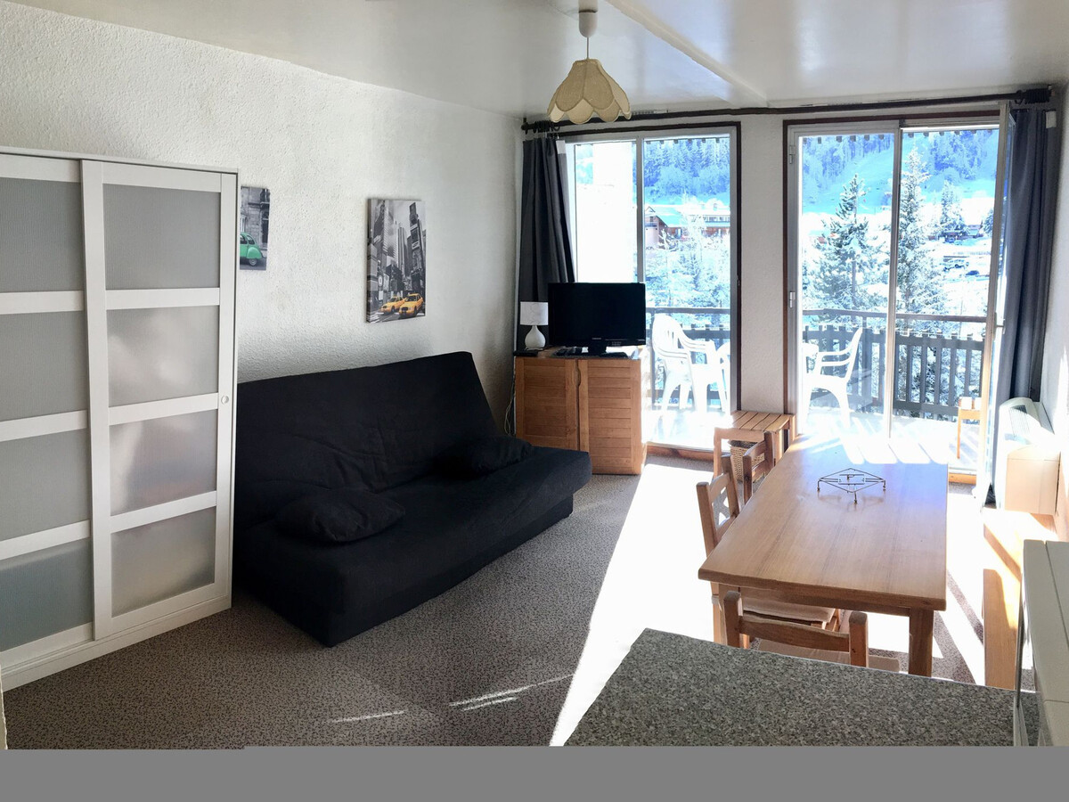 Studio PMR 4 personnes à 150m des pistes, balcon sud - Photo 2
