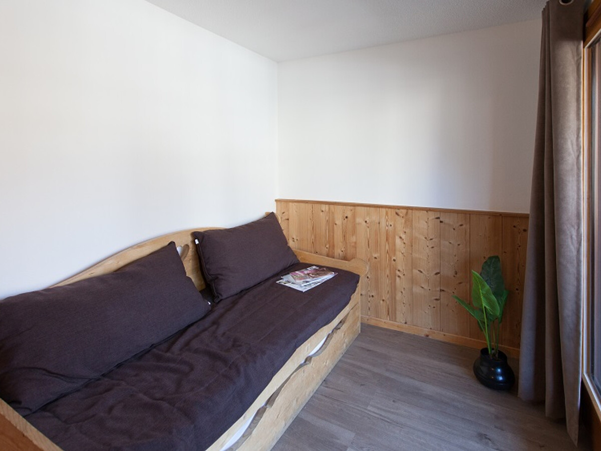 Studio 4 pers. rénové centre Briançon, balcon vue Guisane - Photo 3