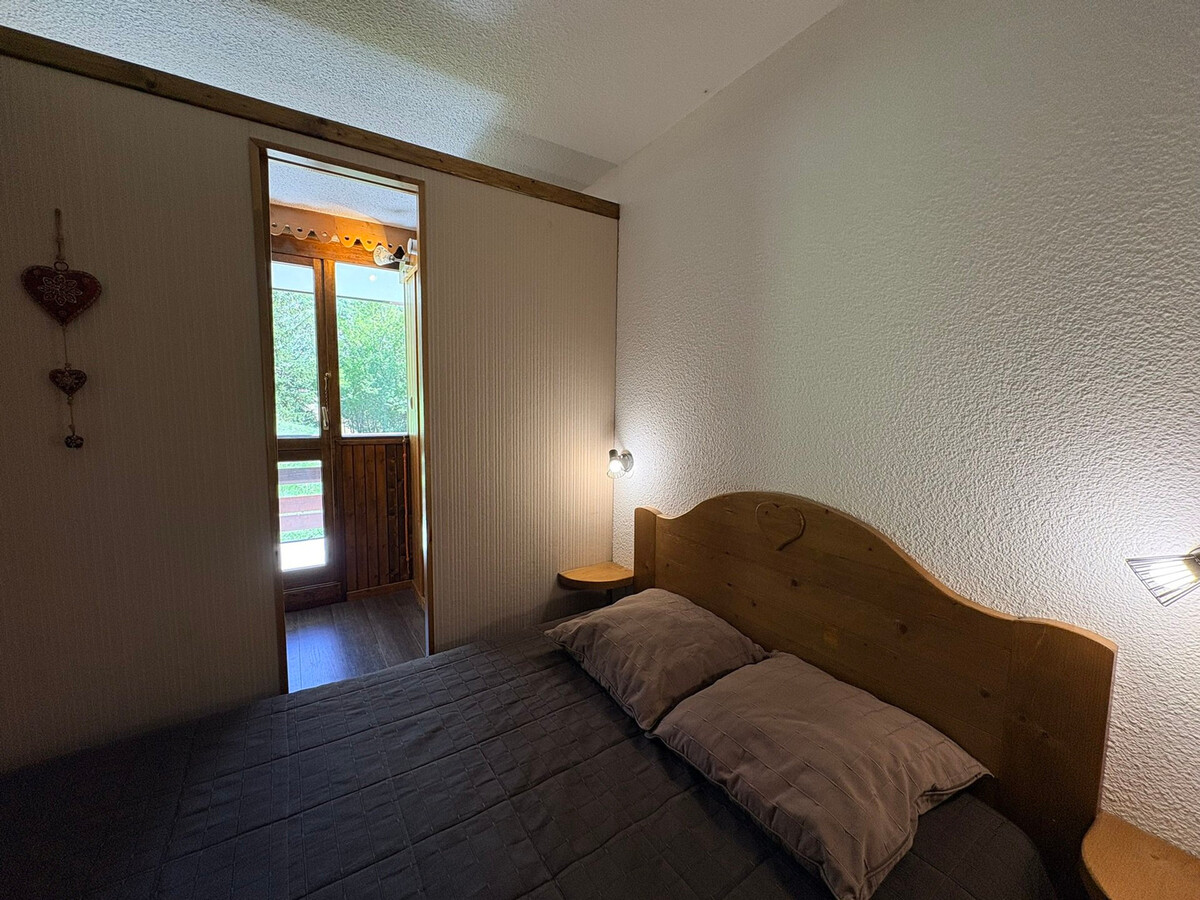 Studio 31 m² balcon, navette pistes, parking à Saint-Chaffrey - Photo 6