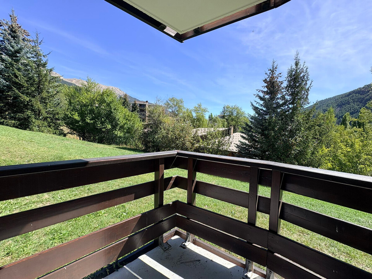 Studio 31 m² balcon, navette pistes, parking à Saint-Chaffrey - Photo 8