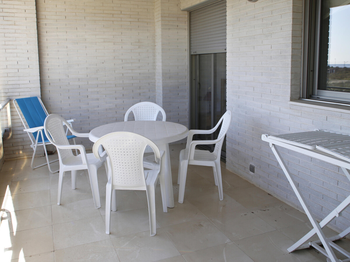 Appartement 2 Chambres à Torredembarra avec Jardin et Climatisation - Photo 17