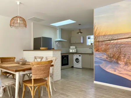 Maison familiale avec piscine privée à Saint-Vincent-sur-Jard - Photo 1