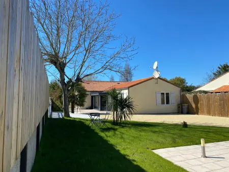 Maison familiale avec piscine privée à Saint-Vincent-sur-Jard - Photo 33