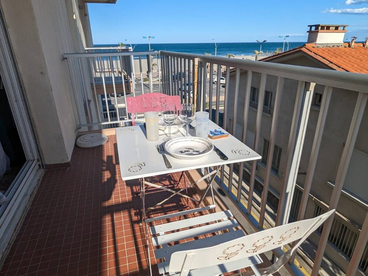 T2 rénové vue mer, balcon à Canet plage - Photo 1