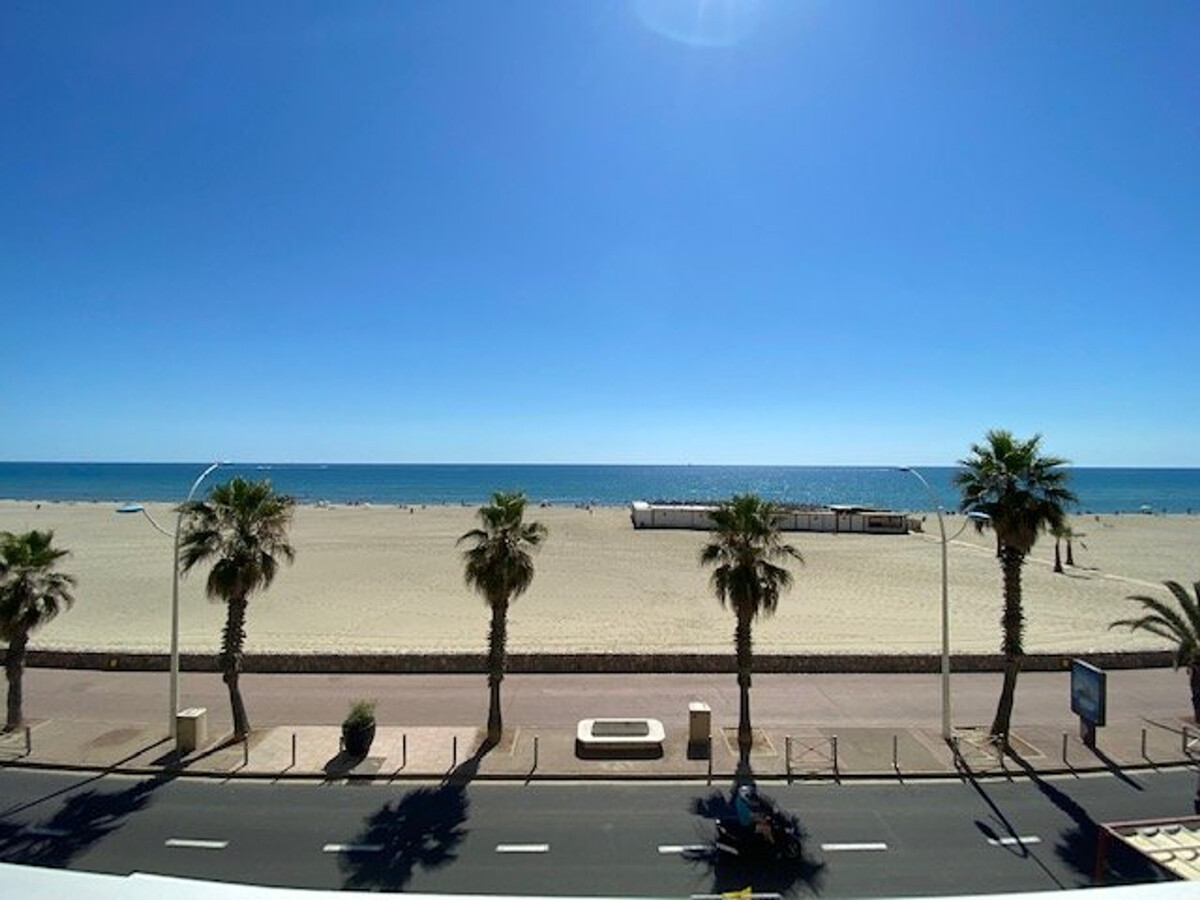 T2 rénové vue mer, balcon à Canet plage - Photo 17