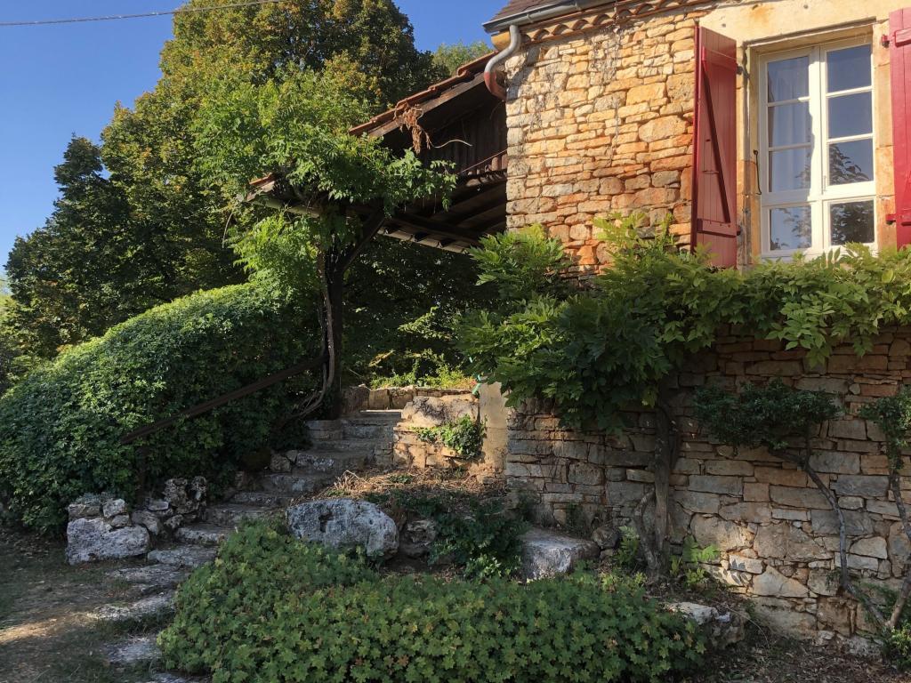 Les Follets – Maison périgourdine avec piscine privée - Photo 11