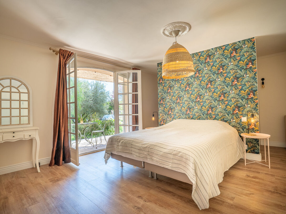 La Coraline – Appartement 6 pers. avec piscine à La Crau - Photo 3
