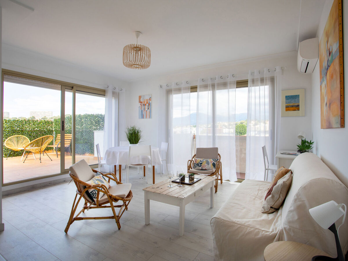 Le Montcey : Apt 2p avec terrasse 50m² à Cagnes-sur-Mer - Photo 7