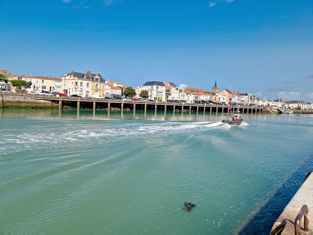 Studio rénové face mer aux Sables-d'Olonne - Photo 14