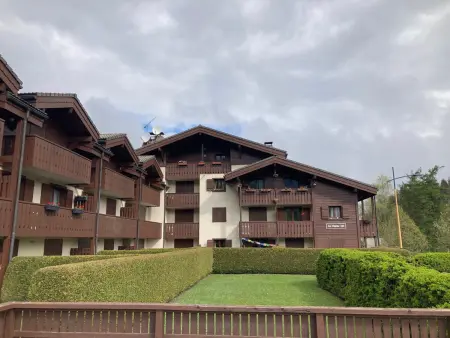 Appartement 2 pièces cabine 100 m des pistes, Les Houches : photo 9