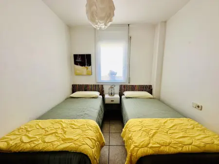 Appartement lumineux à Roses, piscine partagée et climatisation, 4 pers. : photo 19