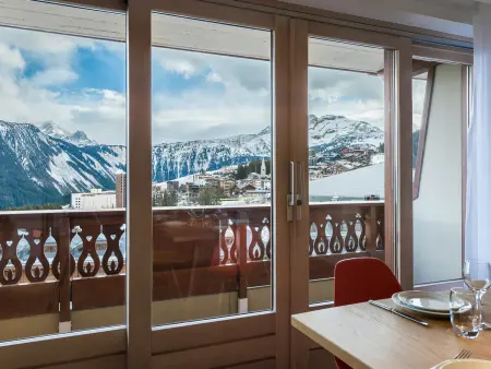 Appartement 3 chambres rénové, vue panoramique, Courchevel 1850 : photo 6