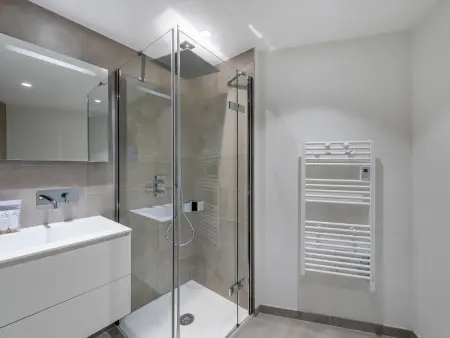 Appartement 8 pers. Méribel : 4 chambres, cheminée et parking couvert : photo 11