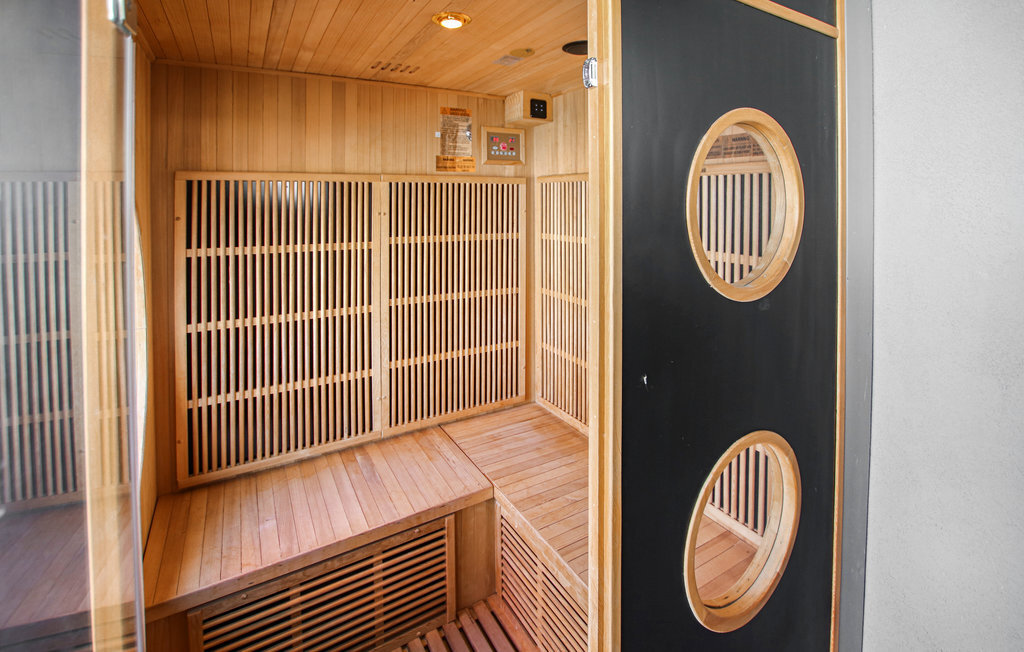 Maison 6 personnes avec piscine chauffée et jacuzzi à Grospierres - Photo 8
