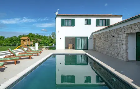 Maison 7 personnes à Krnica - Photo 1