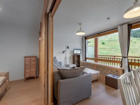 Appartement moderne avec balcon, wifi, accès pistes à Courchevel : photo 7