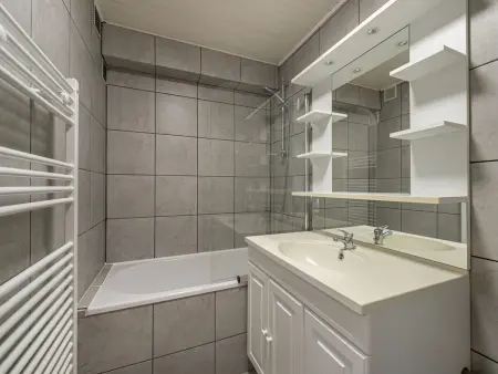 Appartement moderne avec balcon, wifi, accès pistes à Courchevel : photo 9