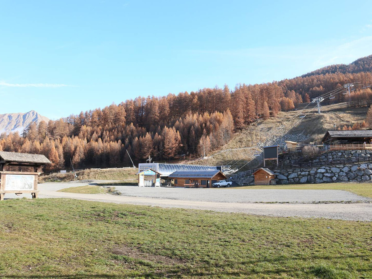 Studio 4 pers. aux Orres, skis aux pieds - Photo 7