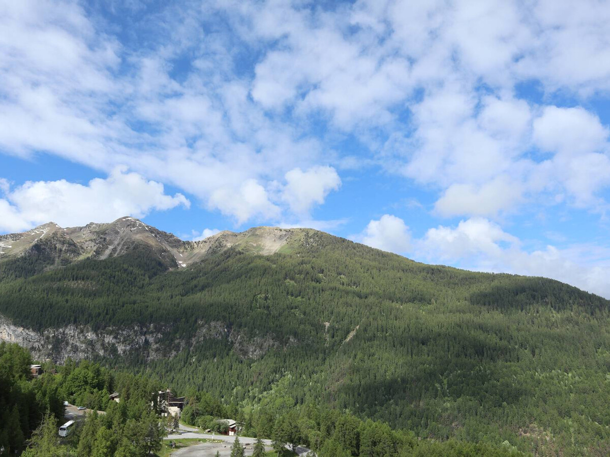 Studio 4 pers aux Orres, balcon sud, accès direct pistes - Photo 8